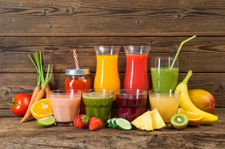 Sucuri de fructe și legume pentru o dietă de băut